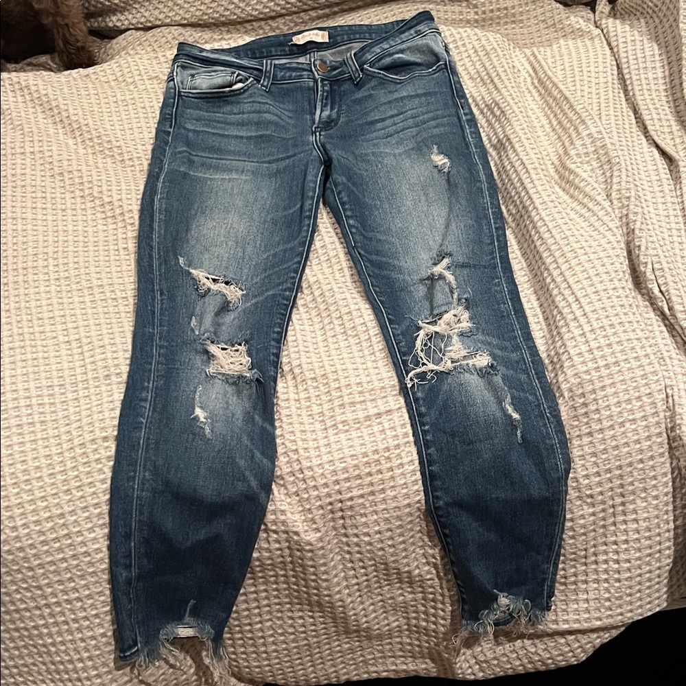 Altar'd State Ripped Blue Jeans size 28 EUC ladies juniors